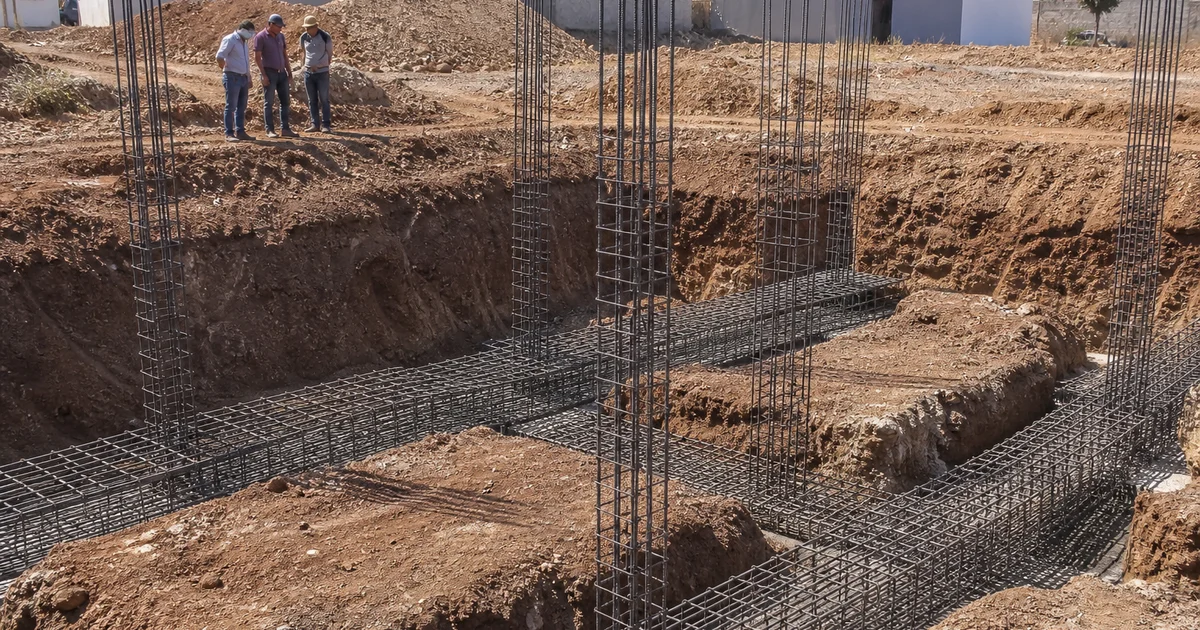 Vérification des semelles et ferraillage avant coulage